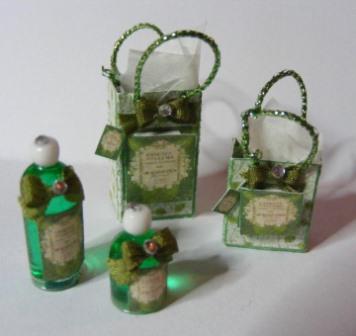 2 GREEN BOTTLES & BAGS KIT 2 GREEN BOTTLES & BAGS KIT