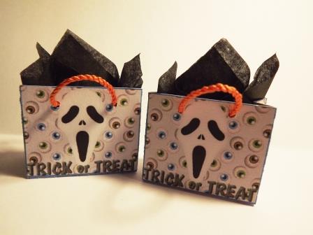 2 SCREAM HALLOWEEN GIFT BAGS KIT - Click Image to Close