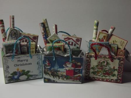 3 FILLED CHRISTMAS SHOPPING BAGS KIT 1 3 FILLED CHRISTMAS SHOPPING BAGS KIT 1