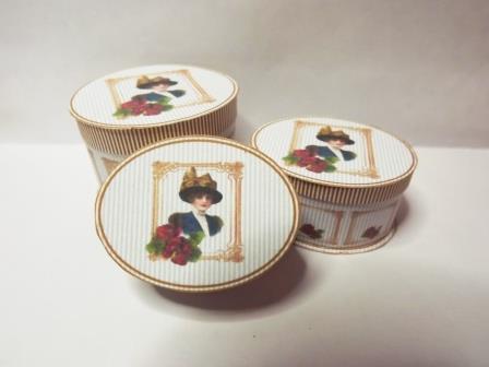 3 OVAL VINTAGE HAT BOXES