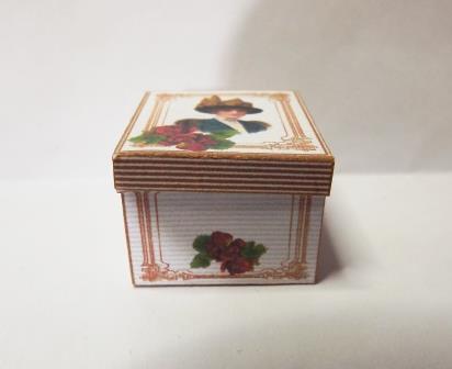 3 SQUARE VINTAGE HAT BOXES