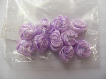 10 LILAC SMALL ROSES 10 LILAC SMALL ROSES