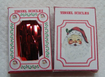 1/12th RED CHRISTMAS TREE ICICLES