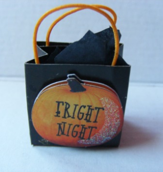 MEDIUM HALLOWEEN BAG 2 MEDIUM HALLOWEEN BAG 2