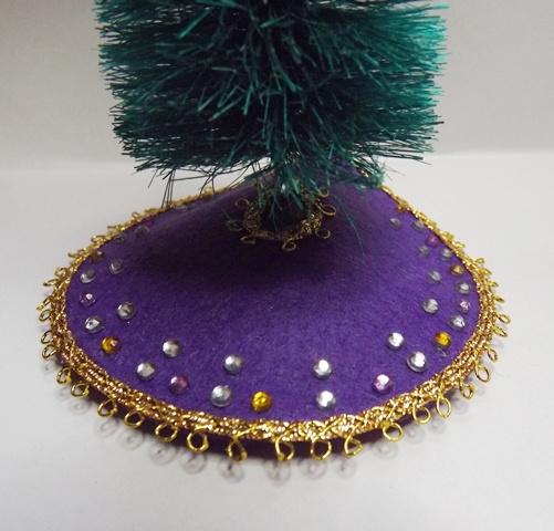 PURPLE & GOLD JEWELLED CHRISTMAS TREE SKIRT