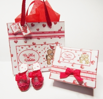 DOLLS HOUSE VALENTINES SLIPPERS IN A BOX KIT