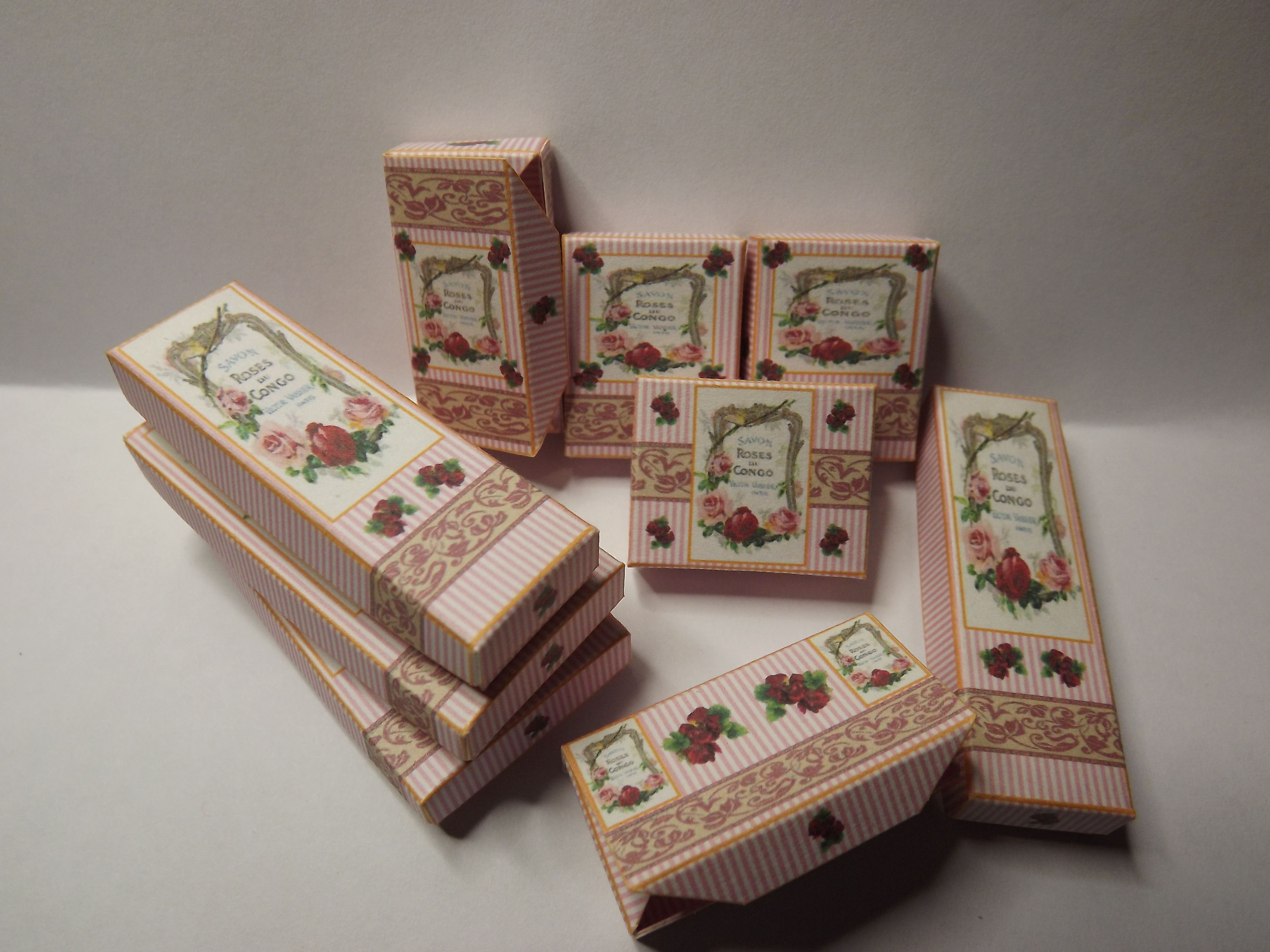 ROSES DE CONGO BOXES KIT 1