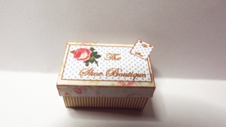 1/12th CREAM & GOLD SHOE BOXES KIT