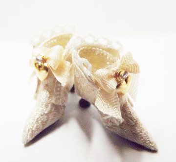 1/12TH MINIATURE WEDDING SHOES & BOOTS