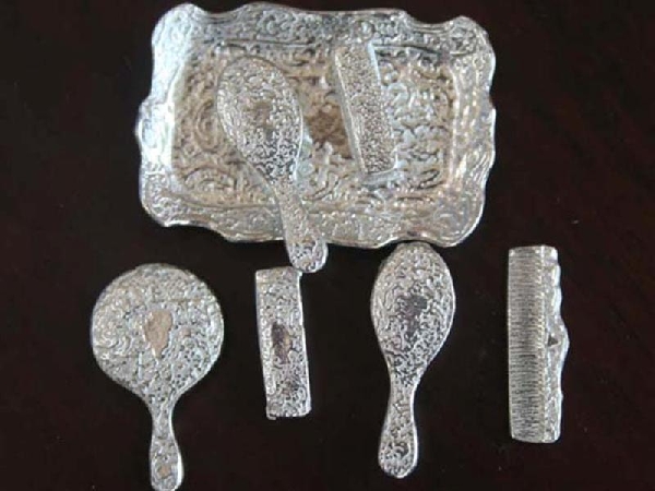 DRESSING TABLE SET DRESSING TABLE SET