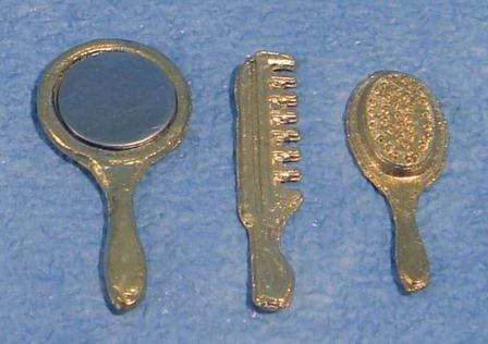 GOLD MIRROR, BRUSH AND COMB SET GOLD MIRROR, BRUSH AND COMB SET