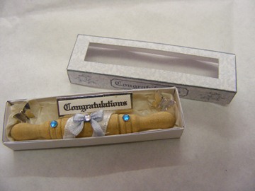 1/12th ROLLING PIN GIFT BOX - Click Image to Close