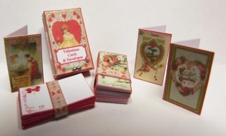 DOLLS HOUSE VALENTINES CARDS & ENVELOPES IN A BOX KIT