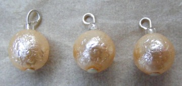 (image for) 6 CREAM ICE BAUBLES