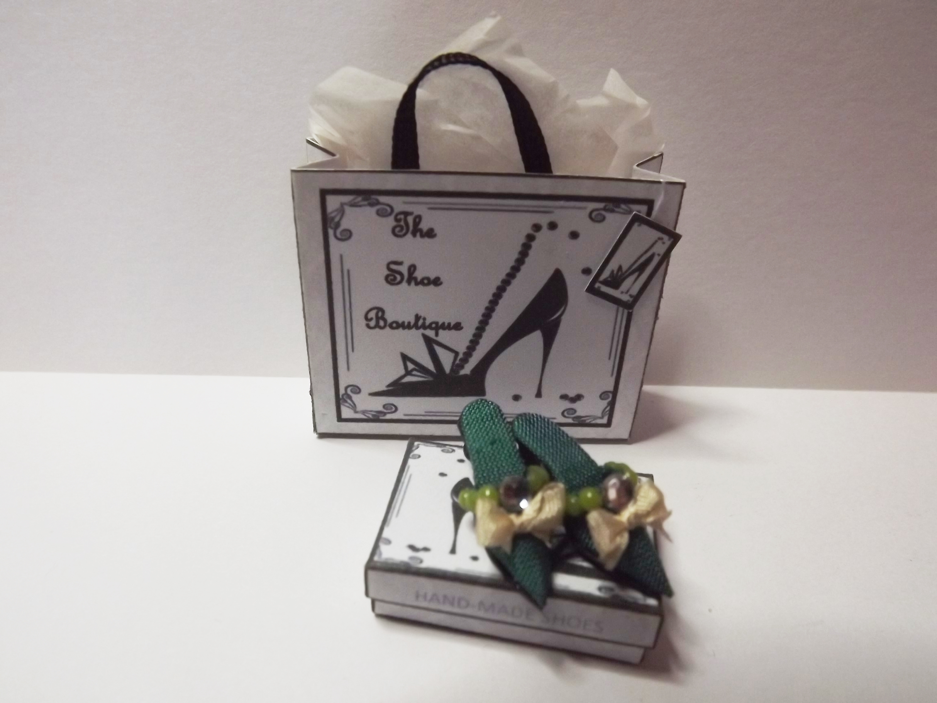 (image for) GREEN SILK OPEN BACK SHOES