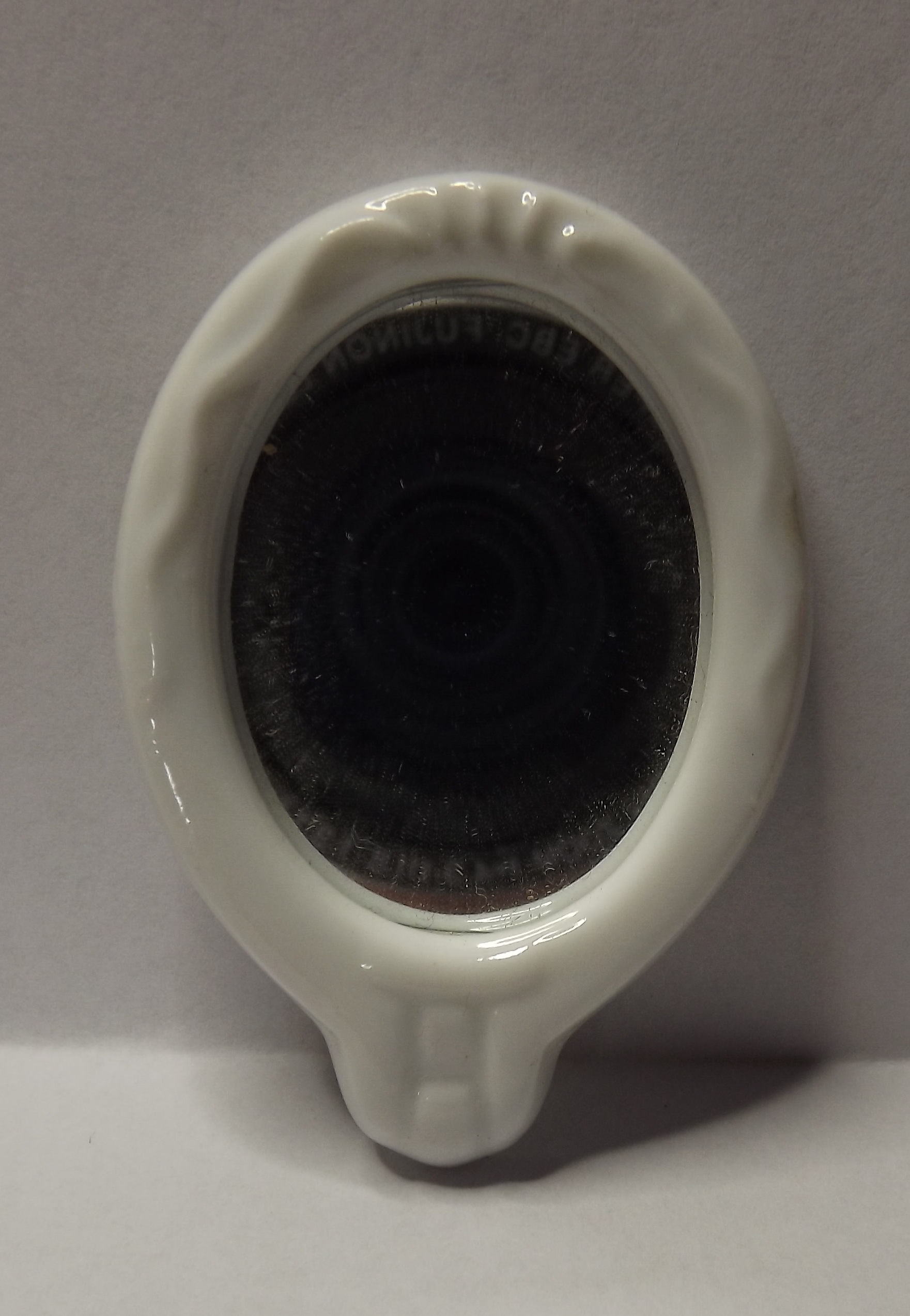 (image for) OVAL PORCELIN BATHROOM MIRROR