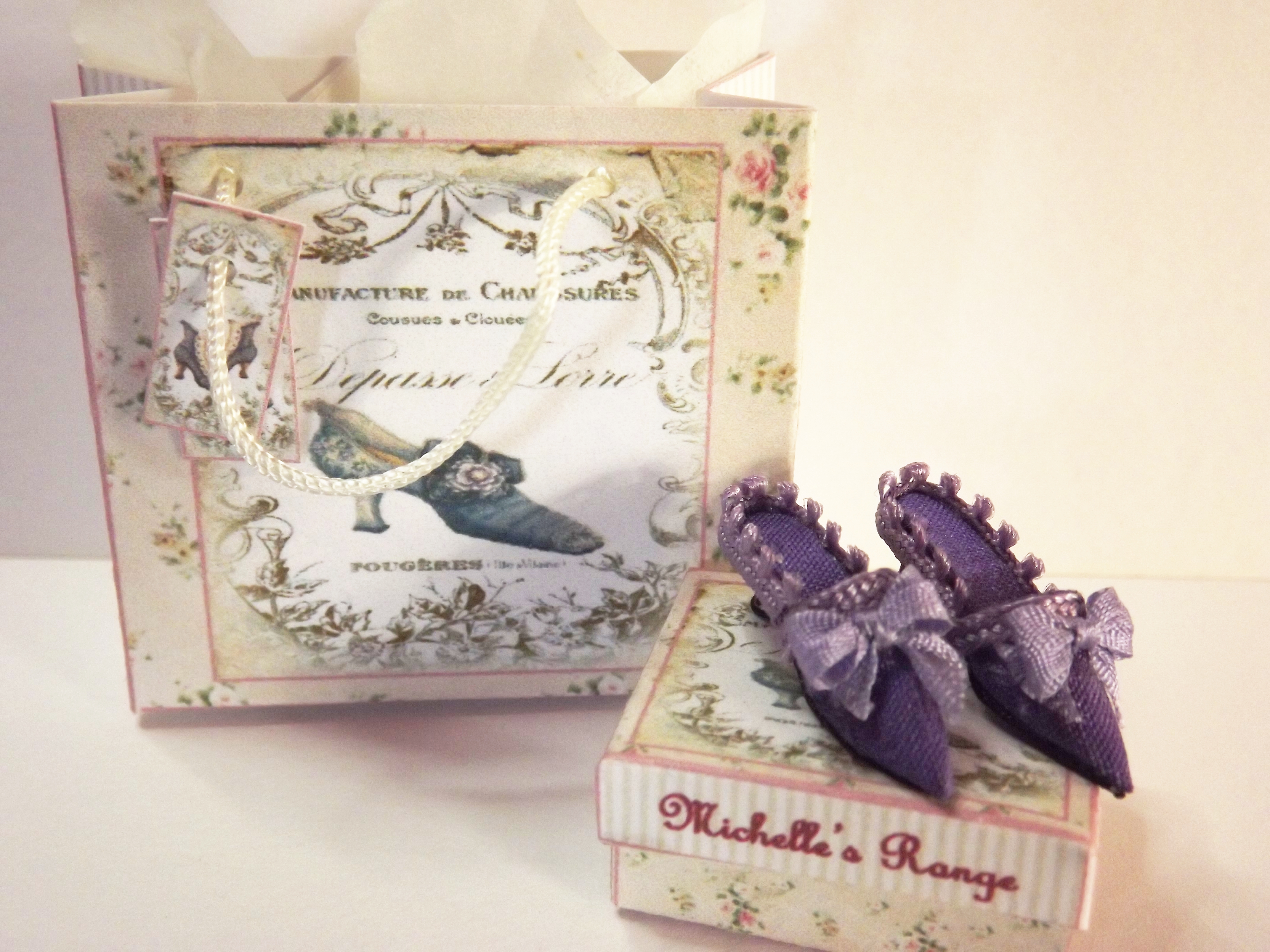 (image for) LILAC SILK SLIPPER SHOES