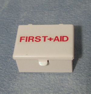(image for) FIRST AID ACCESSORIES